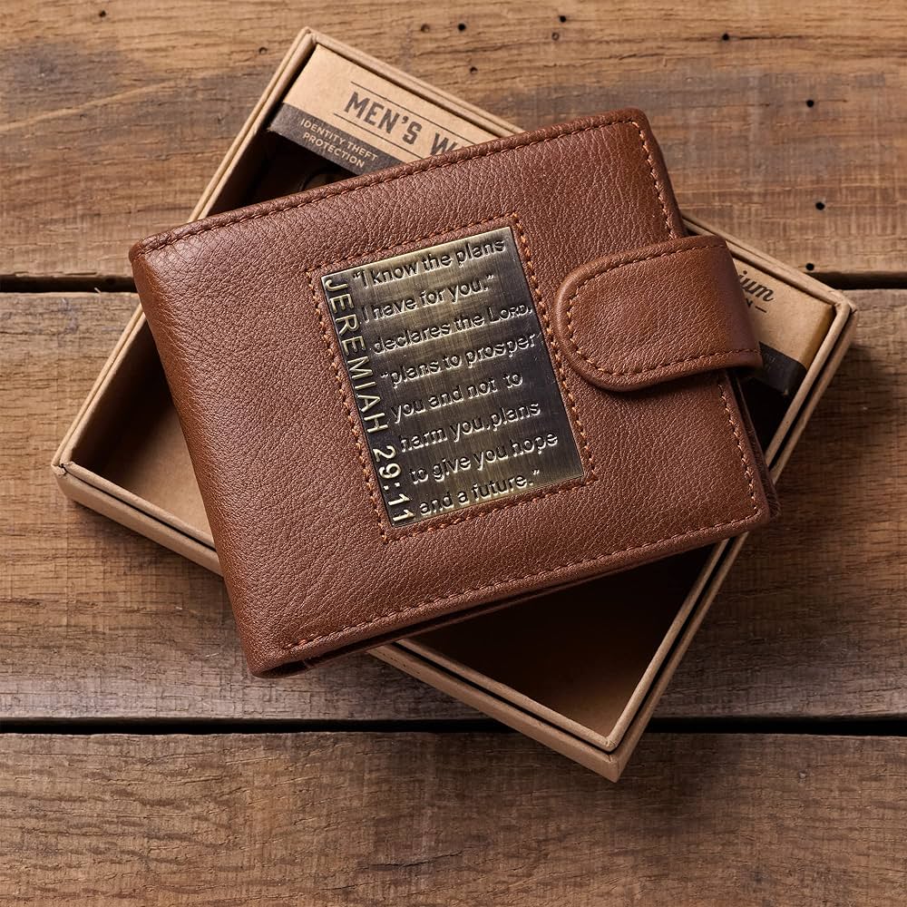 Luxury leather wallets for men